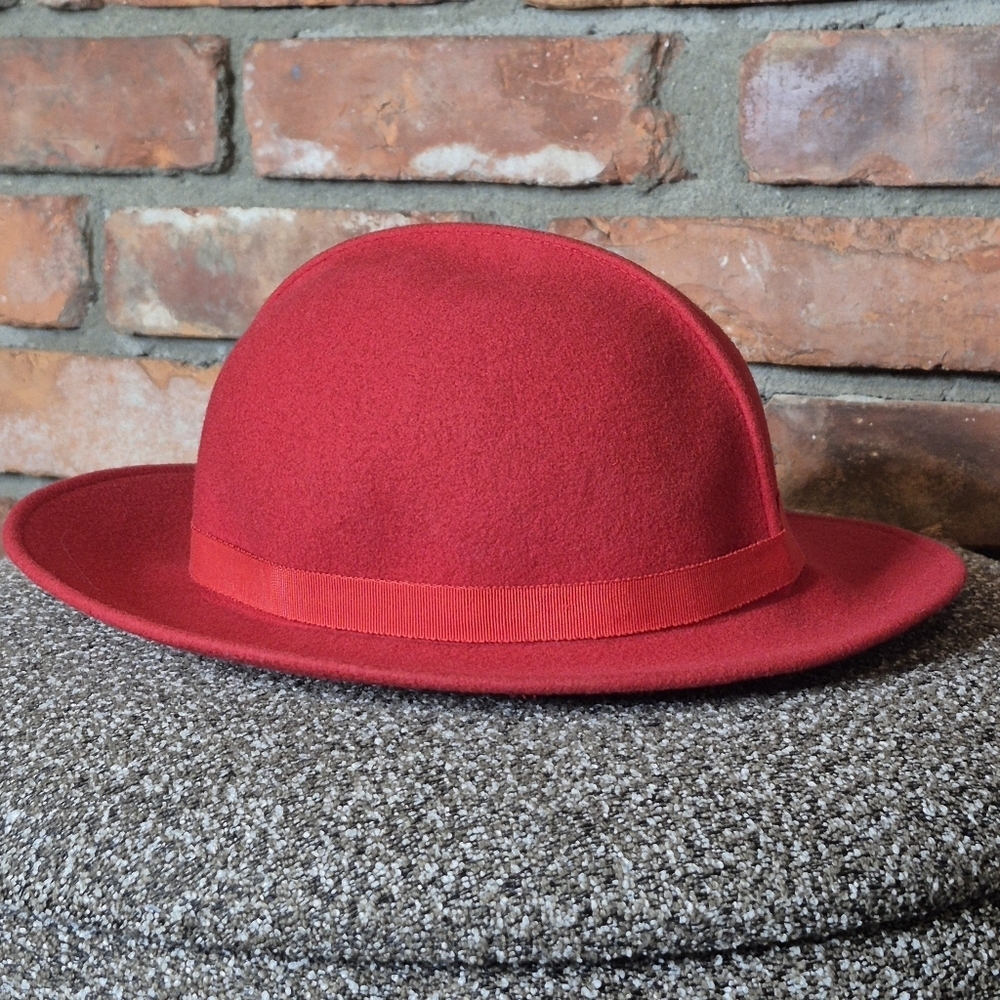 Geo. W. Bollman Hat Co. (USA) Vintage Red Wool Felt Derby Hat Feather Accent - Picture 4 of 6